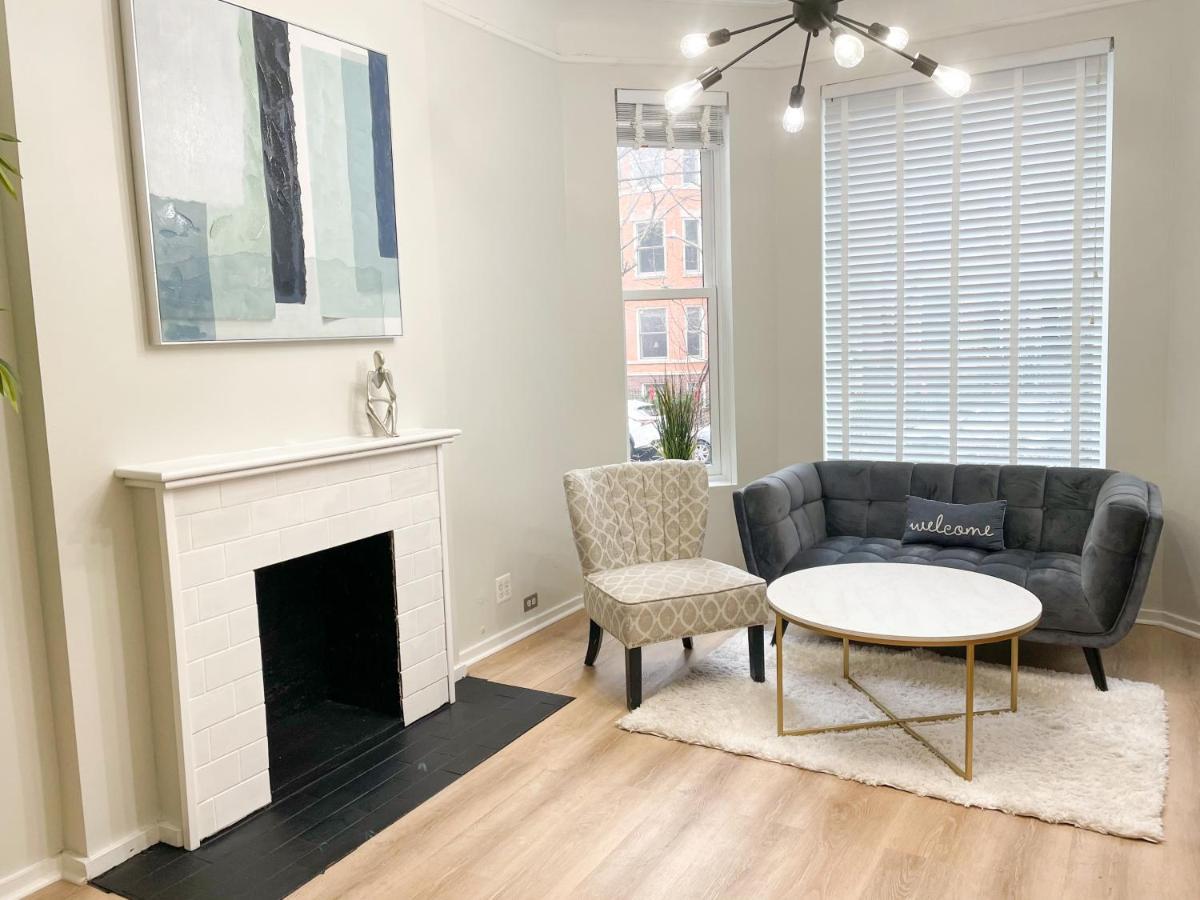 Wrigleyville Friends Unit - 5Bdrm Чикаго Екстериор снимка