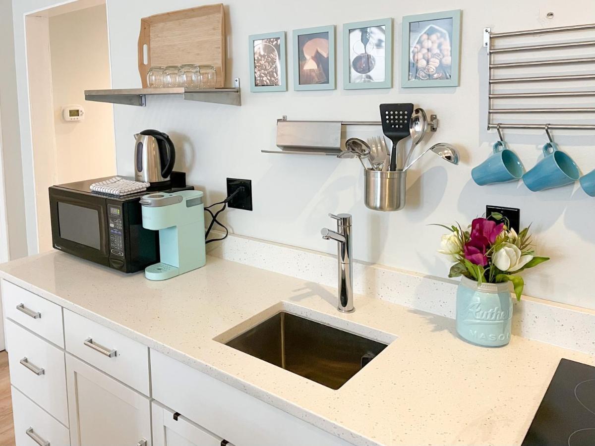 Wrigleyville Friends Unit - 5Bdrm Чикаго Екстериор снимка