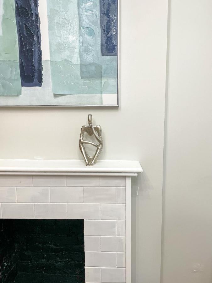 Wrigleyville Friends Unit - 5Bdrm Чикаго Екстериор снимка